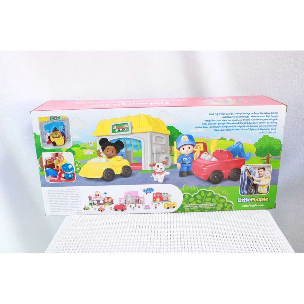 Fisher-Price Little People Road Trip Ready Garage Playset FWB90 New Box Damage
